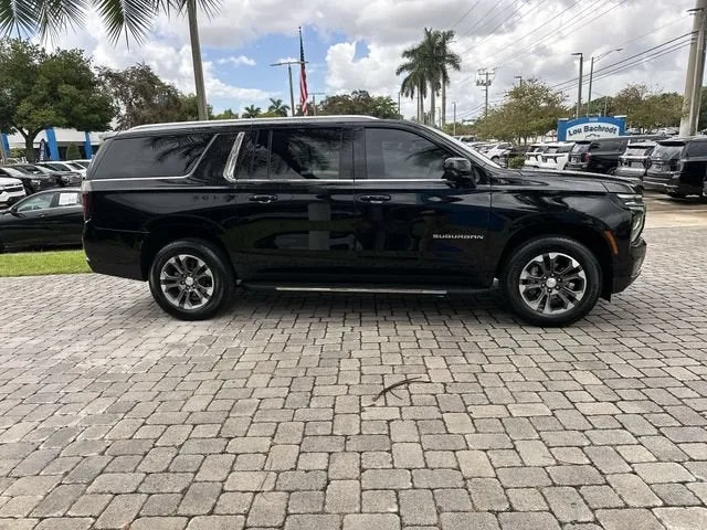 2026 Chevrolet Suburban LS photo 14