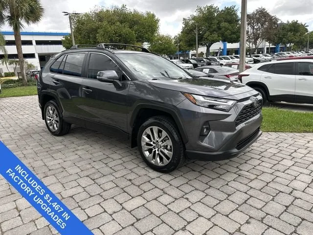 2024 Toyota RAV4 XLE Premium photo 16