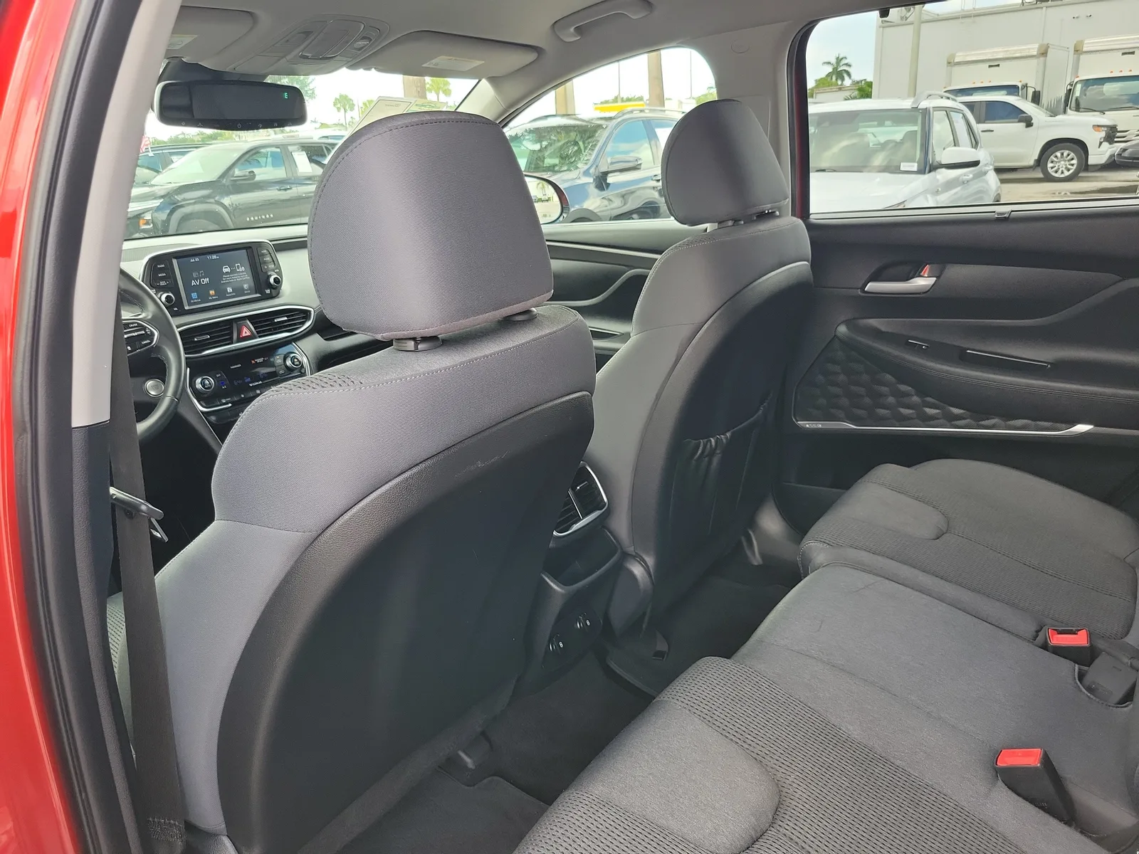 2019 Hyundai Santa Fe SEL Plus photo 13