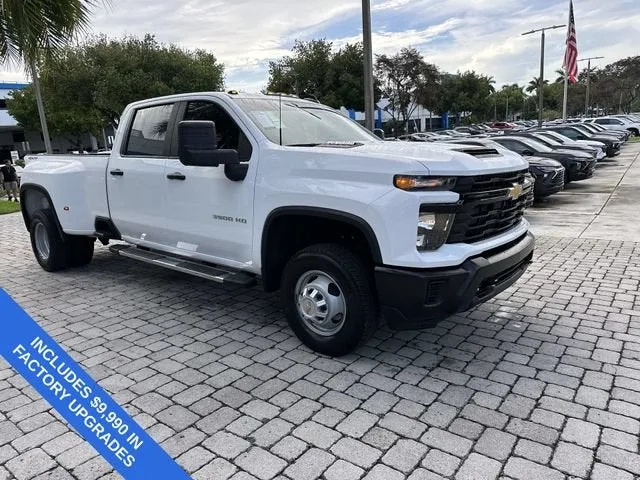 2026 Chevrolet Silverado 3500 HD WT DRW photo 16