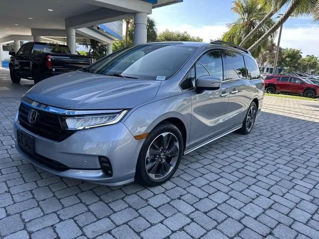 2024 Honda Odyssey Elite photo 21