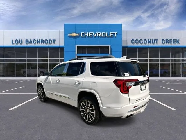 2021 GMC Acadia Denali photo 6