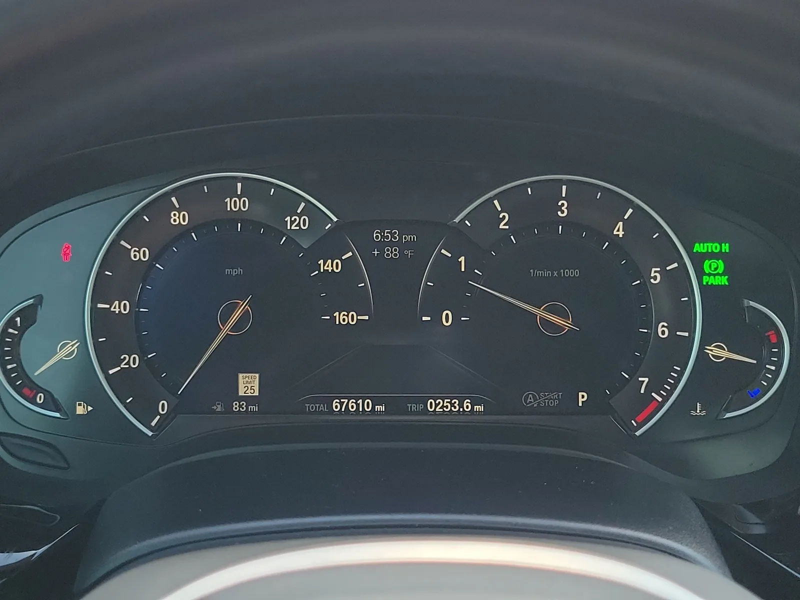 2019 BMW 5 Series 540i photo 25
