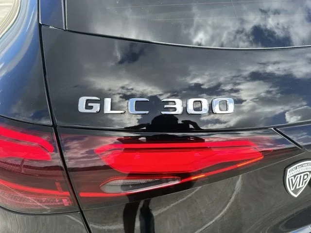 2023 Mercedes-Benz GLC GLC 300 photo 37