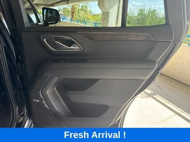 2022 Chevrolet Tahoe LT photo 16