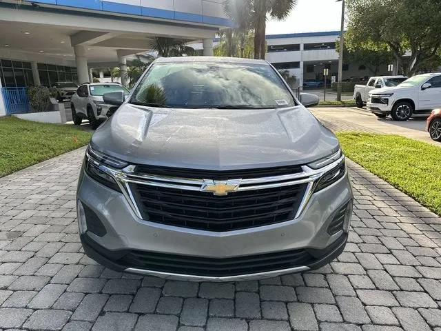2024 Chevrolet Equinox LT photo 18