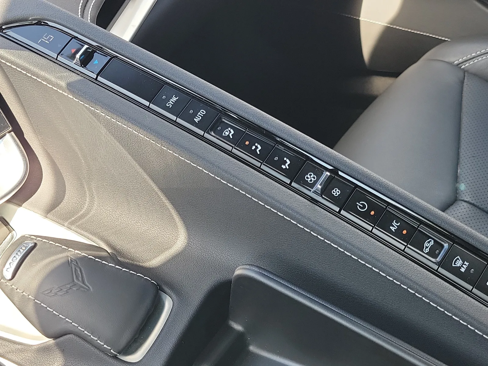 2021 Chevrolet Corvette Stingray 1LT photo 28
