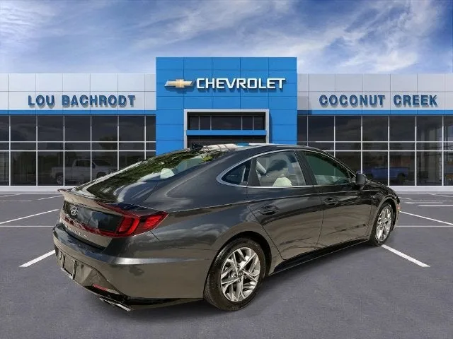 2023 Hyundai Sonata SEL photo 8