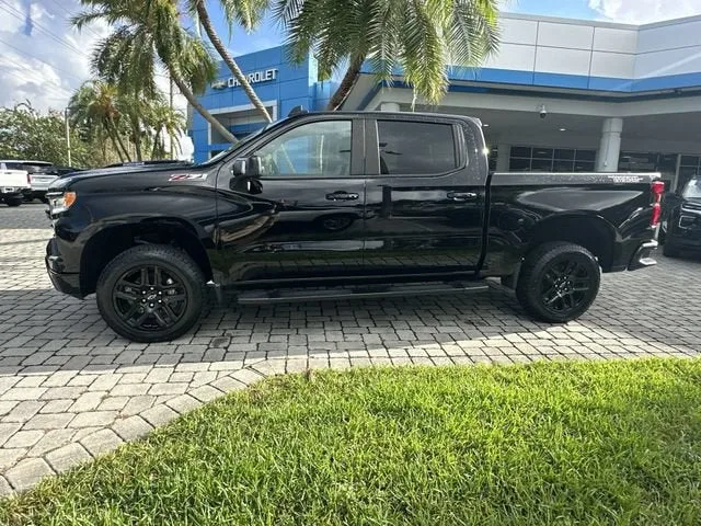2024 Chevrolet Silverado 1500 LT Trail Boss photo 32