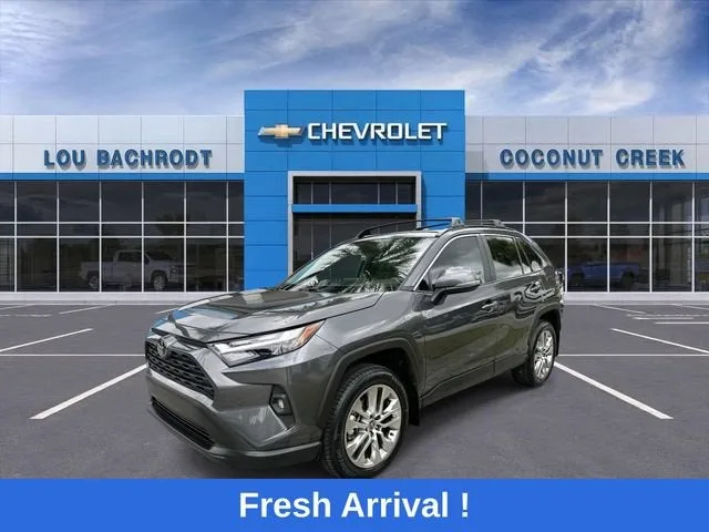 2024 Toyota RAV4 XLE Premium photo 4