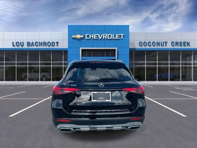2023 Mercedes-Benz GLC GLC 300 photo 7