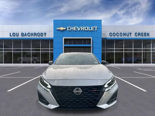 2024 Nissan Altima 2.5 SV photo 3