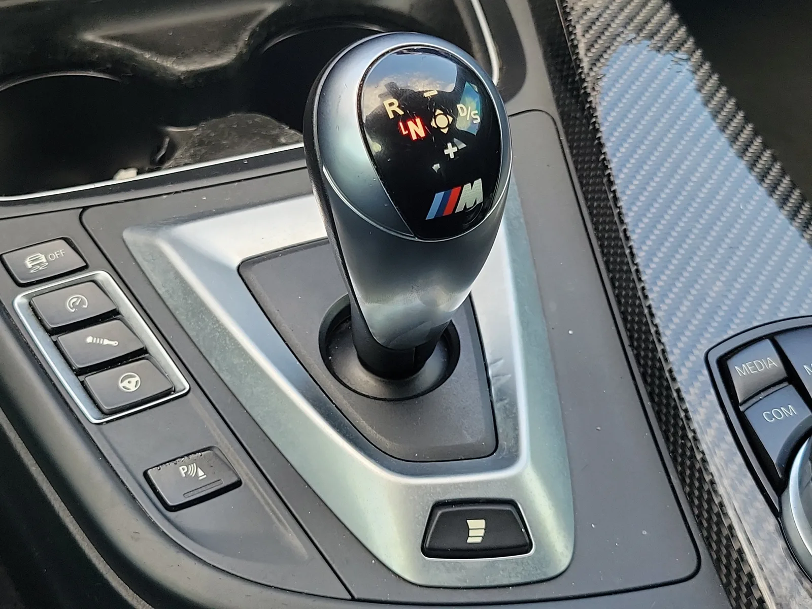 2017 BMW M3 4DR SDN photo 18