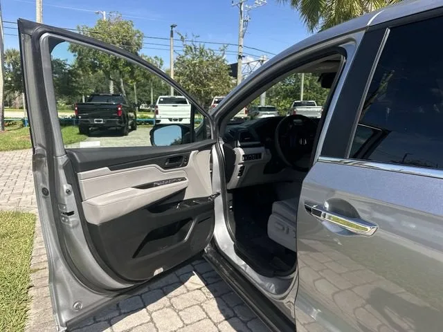 2024 Honda Odyssey EX-L photo 22