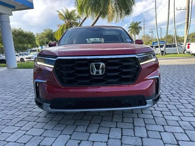 2024 Honda Pilot EX-L 7 Passenger photo 19