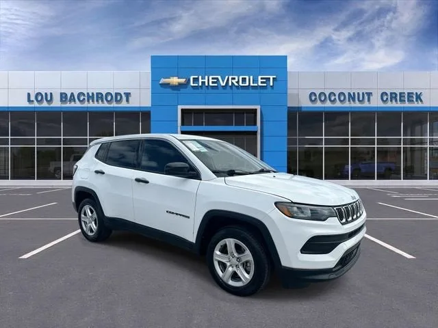 2023 Jeep Compass Sport photo 2
