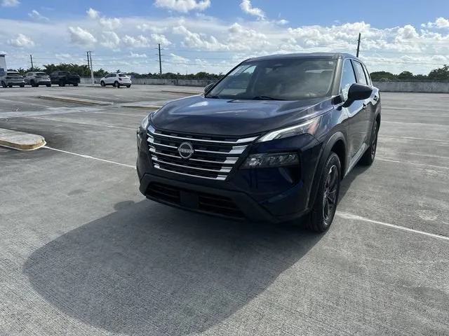 2024 Nissan Rogue SV photo 20