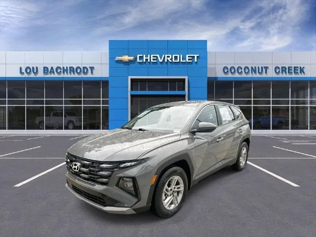 2026 Hyundai Tucson SE photo 4