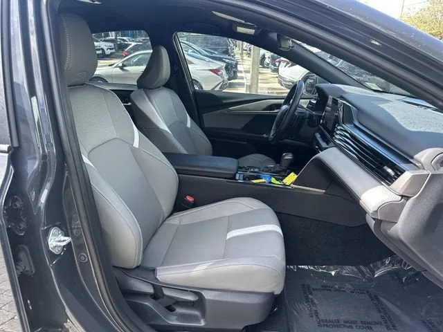 2025 Toyota Camry LE photo 29