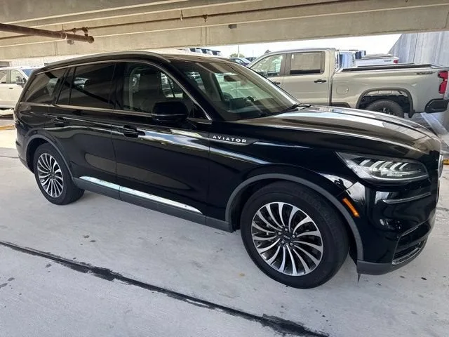 2023 Lincoln Aviator Reserve photo 18