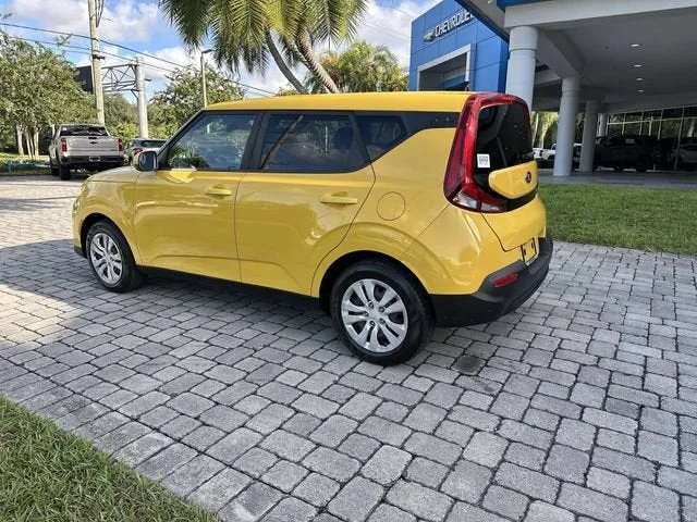 2020 Kia Soul LX photo 33