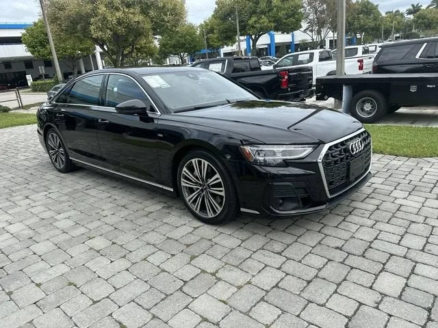 2023 Audi A8 4DR L QTRO 55 TFS photo 16