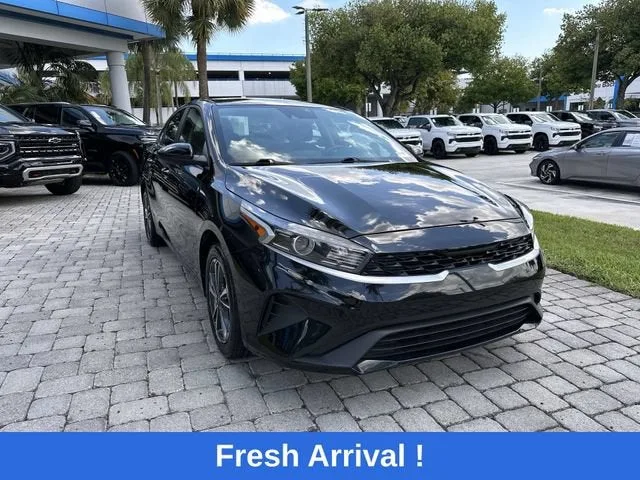 2024 Kia Forte LXS photo 5