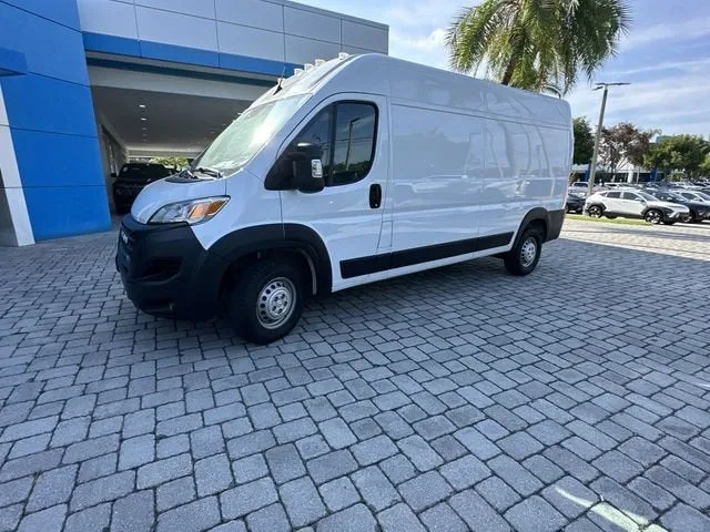 2025 RAM ProMaster Cargo Van Tradesman photo 30