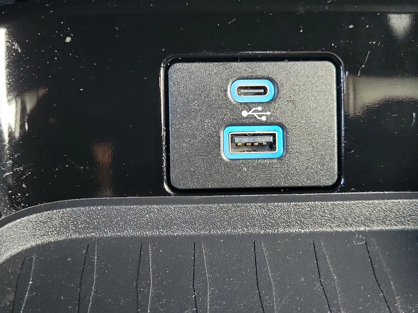 2024 Ford Mustang Mach-E Select photo 31