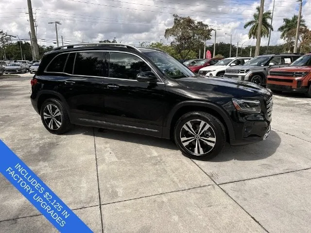 2025 Mercedes-Benz GLB GLB 250 photo 15