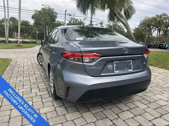 2024 Toyota Corolla LE photo 12