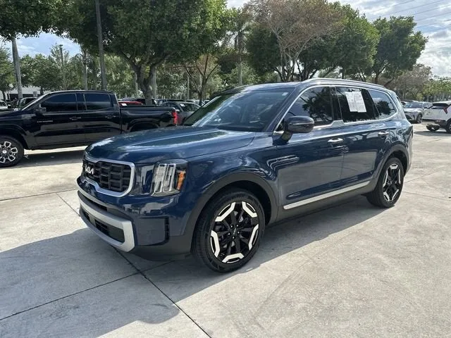 2023 Kia Telluride S photo 39