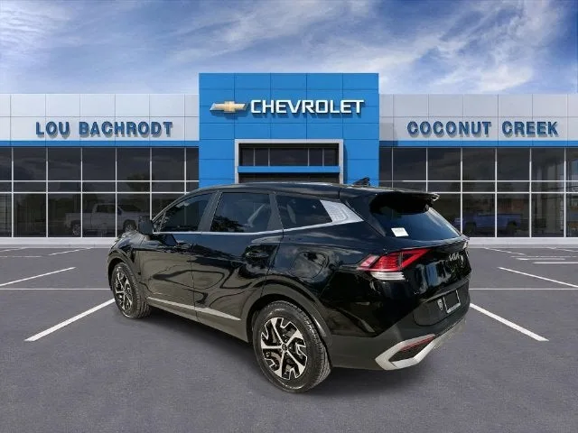 2023 Kia Sportage EX photo 6