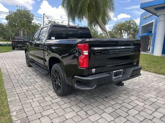 2024 Chevrolet Silverado 1500 RST photo 34