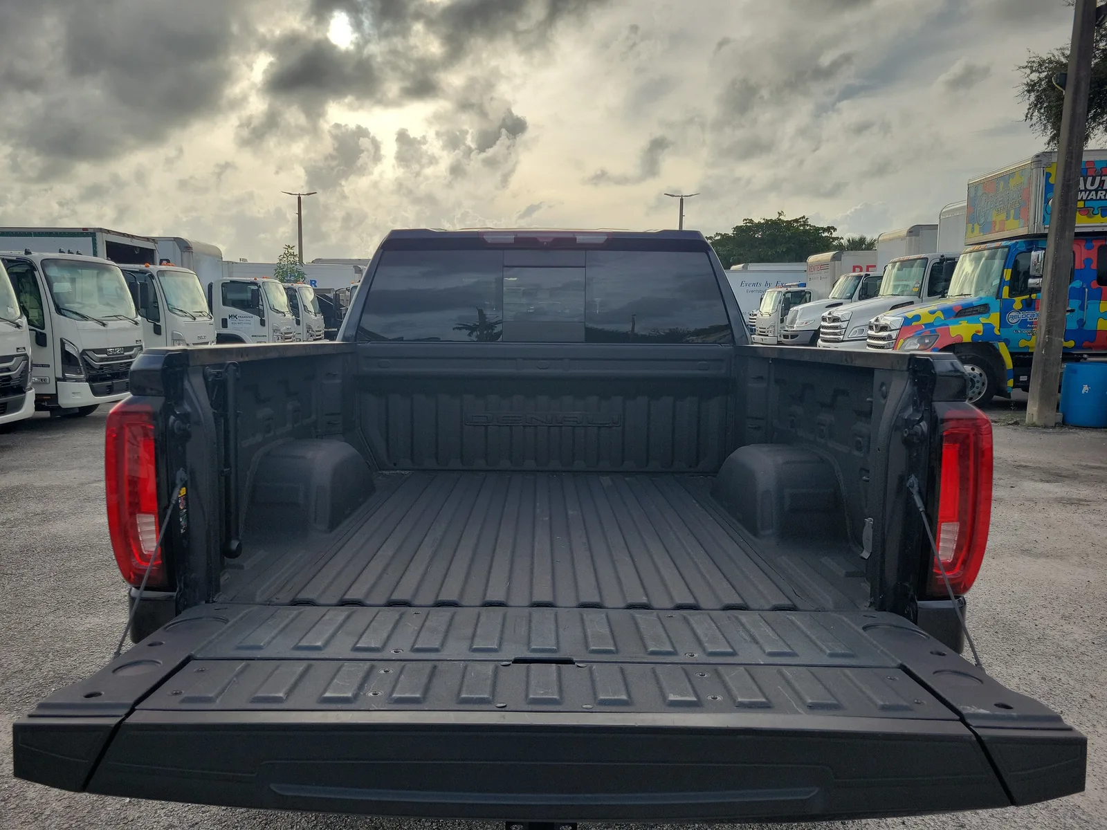 2022 GMC Sierra 1500 Denali photo 13