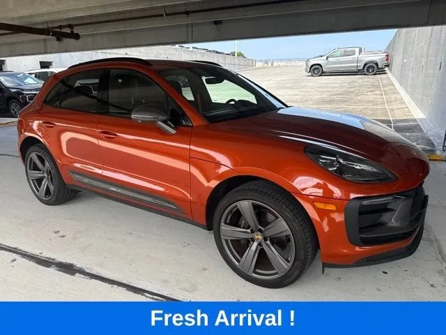 2024 Porsche Macan 4DR AWD photo 15