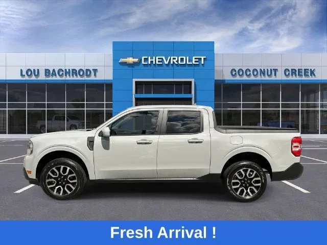 2023 Ford Maverick XL photo 5