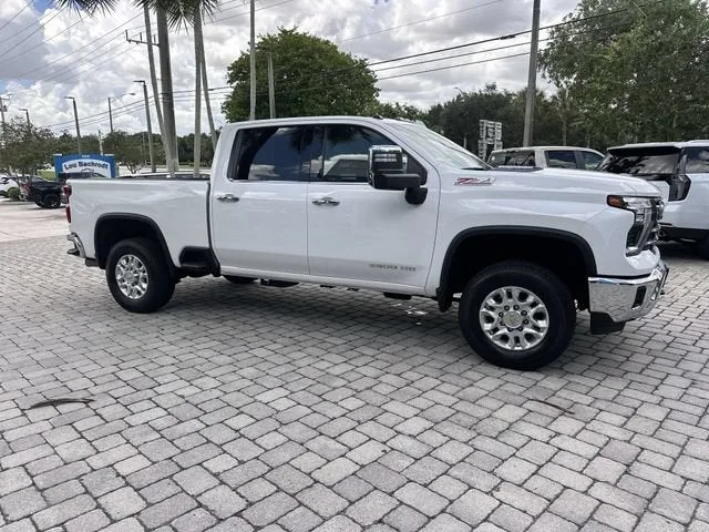 2024 Chevrolet Silverado 3500 HD LTZ photo 15