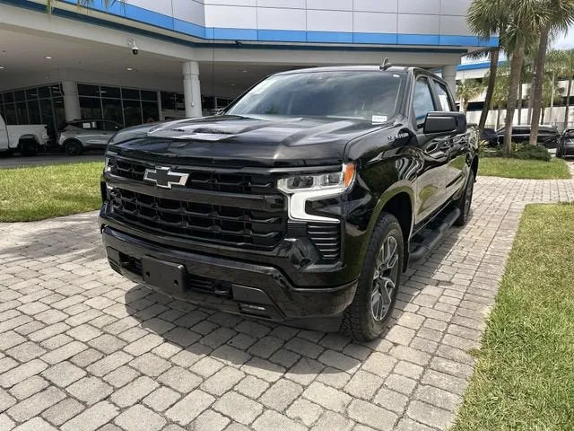 2023 Chevrolet Silverado 1500 RST photo 21