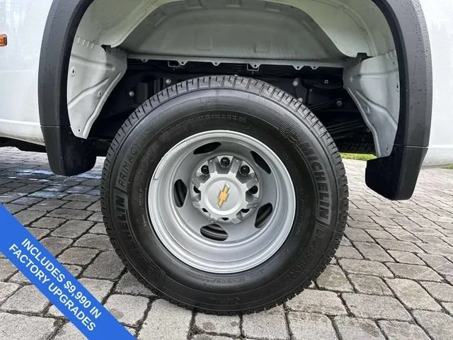 2026 Chevrolet Silverado 3500 HD WT DRW photo 11
