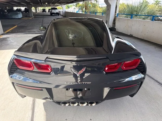 2015 Chevrolet Corvette Stingray 2LT photo 16