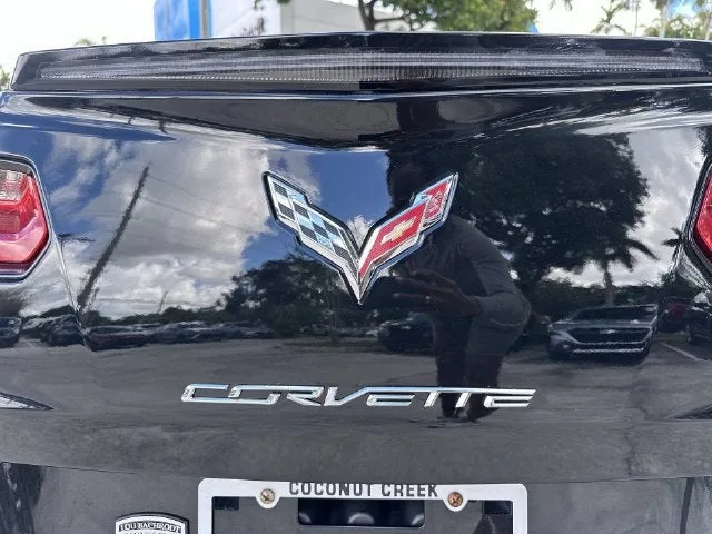 2014 Chevrolet Corvette Stingray 3LT photo 38