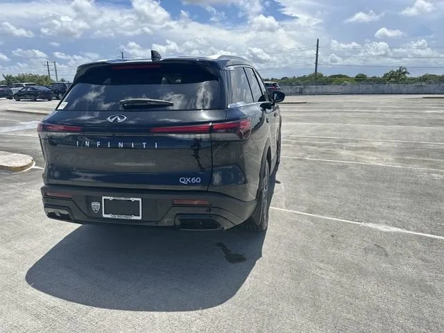 2024 INFINITI QX60 LUXE photo 35