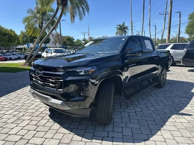2024 Chevrolet Colorado Z71 photo 39