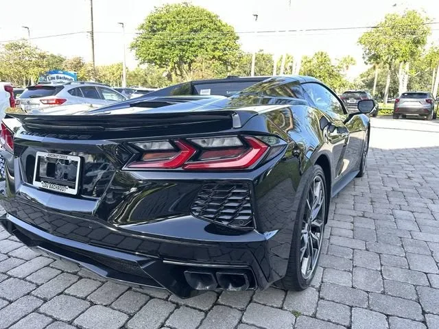 2023 Chevrolet Corvette Stingray 2LT photo 38
