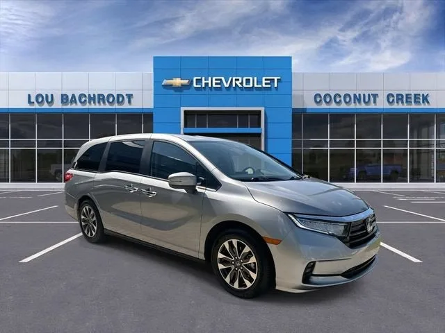 2024 Honda Odyssey EX-L photo 2