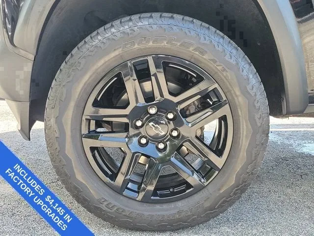 2023 Chevrolet Colorado 4WD Trail Boss photo 9