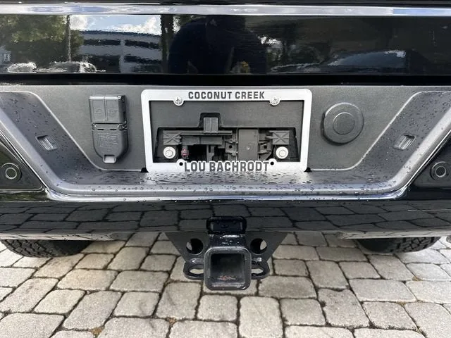 2024 Chevrolet Silverado 1500 LT Trail Boss photo 13