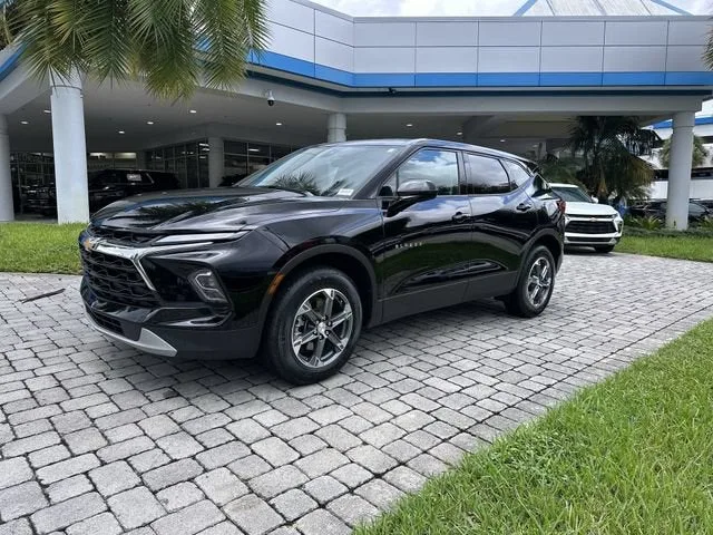2025 Chevrolet Blazer 2LT photo 21