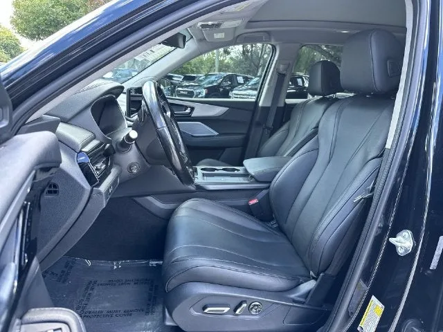 2025 Acura MDX 4DR FWD photo 30